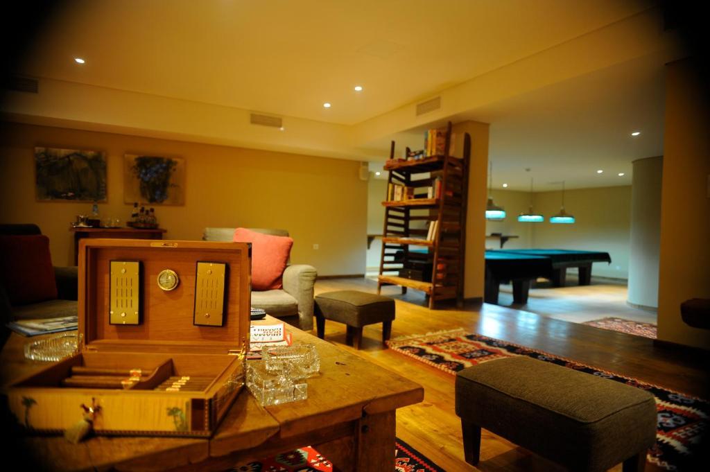 Elatos Resort & Health Club Eptálofos Esterno foto